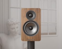 Acoustic Energy AE Active (Walnut, Lifestyle)