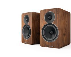 Acoustic Energy AE Active (Walnut, No Grilles)