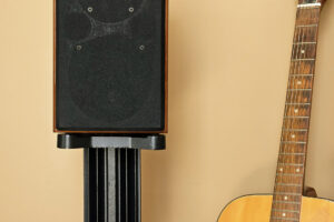 AE1 40th Anniversary (Walnut, In-room)