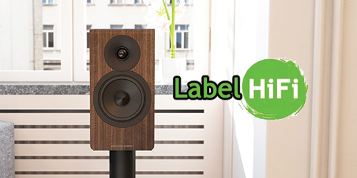 The AE300² picks up a 9/10 score from Label HiFi in France